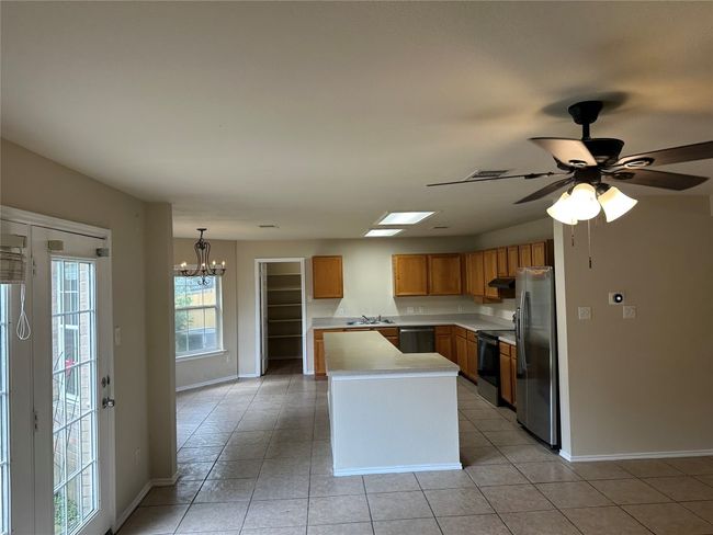 1629 Balsam Way, House other with 3 bedrooms, 3 bathrooms and 2 parking in Round Rock TX | Image 25