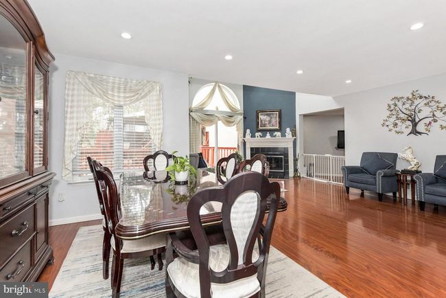 158 Kingsland Cir, Townhouse with 4 bedrooms, 3 bathrooms and null parking in Monmouth Junction NJ | Image 6