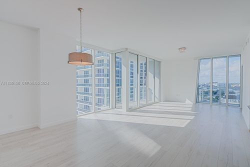 1502-601 Ne 27th St, Miami, FL, 33137-4639 | Card Image