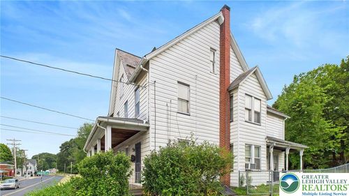 533 W Pennsylvania Ave, Pen Argyl, PA, 18072-2011 | Card Image
