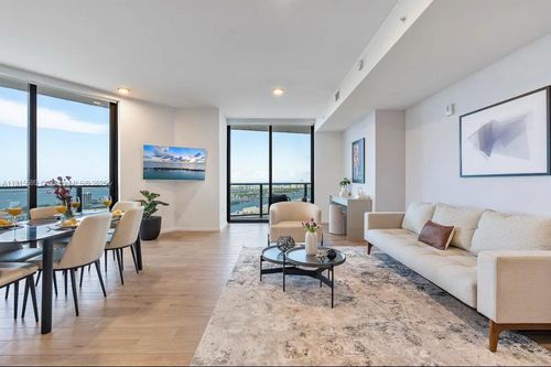 apt-4109-398 Ne 5th St, Miami, FL, 33132-2170 | Card Image