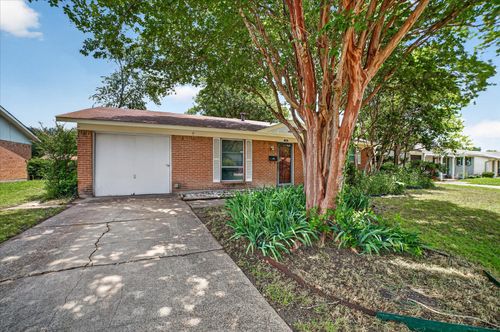 204 Island Dr, Richardson, TX, 75081-3624 | Card Image