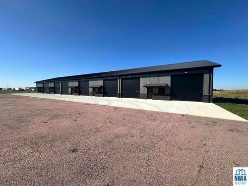 1957 Sw 34th St, LeMars, IA, 51031 | Card Image