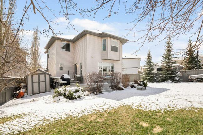 63 Hidden Ranch Close Nw, Home with 3 bedrooms, 2 bathrooms and 4 parking in Calgary AB | Image 31