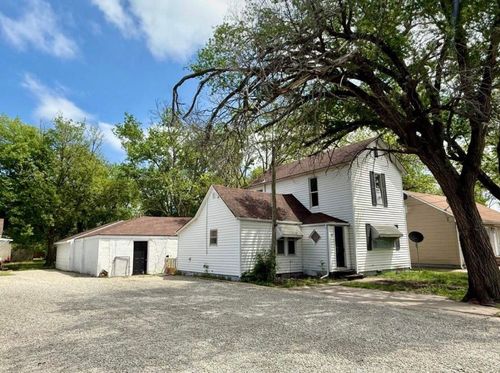 401 N Park St, Wellington, KS, 67152-3550 | Card Image