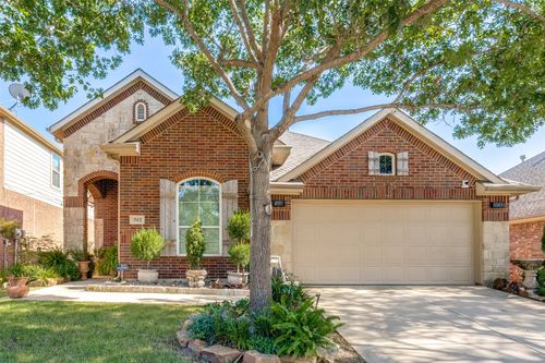 512 Maverick Dr, Lake Dallas, TX, 75065-3495 | Card Image