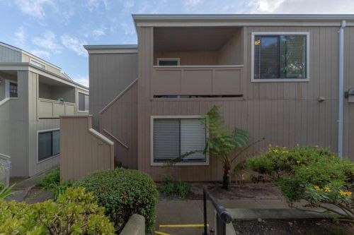 30-820 Casanova Ave, Monterey, CA, 93940-6880 | Card Image