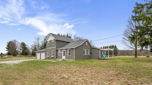 11850 Us Highway 31, Interlochen, MI, 49643-9365 | Card Image