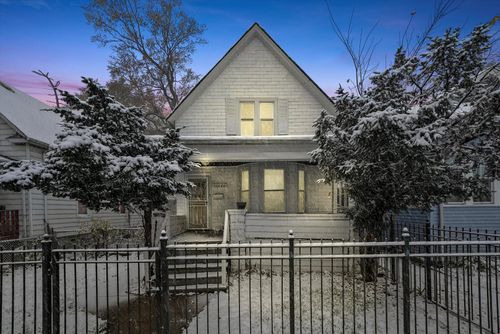 10446 S State St, CHICAGO, IL, 60628-2659 | Card Image