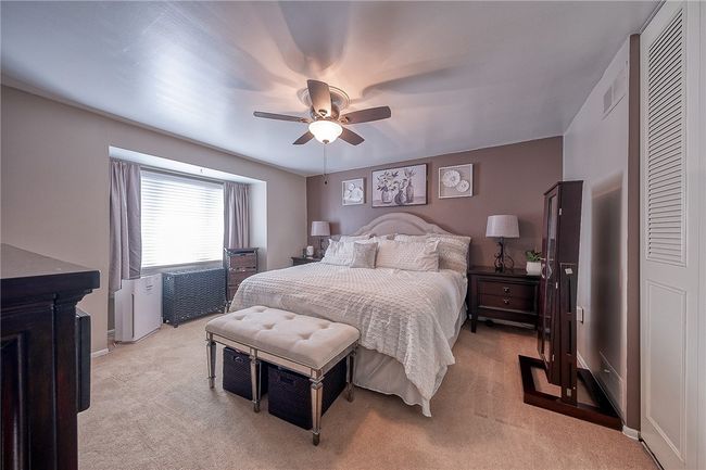 92 Locust Ct, Condo with 3 bedrooms, 2 bathrooms and 1 parking in Pittsburgh PA | Image 11