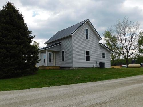 1713 E 1500 N, Macy, IN, 46951-7702 | Card Image
