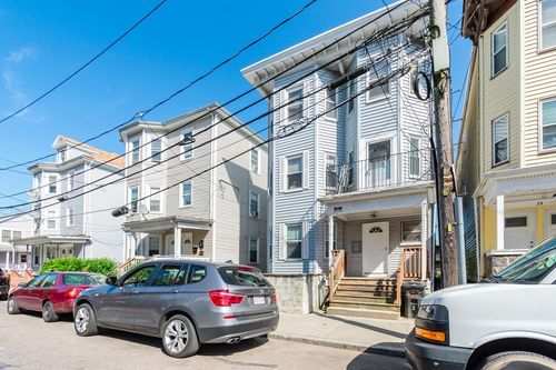 apt-1-22 Barry St, Boston, MA, 02125-3076 | Card Image