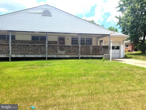 12 Hopkins St, GLEN BURNIE, MD, 21061-2763 | Card Image