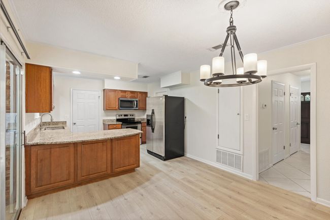 Kitchen | Image 15