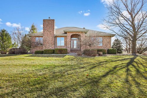 1854 Sheryl Ln, Stoughton, WI, 53589-3247 | Card Image