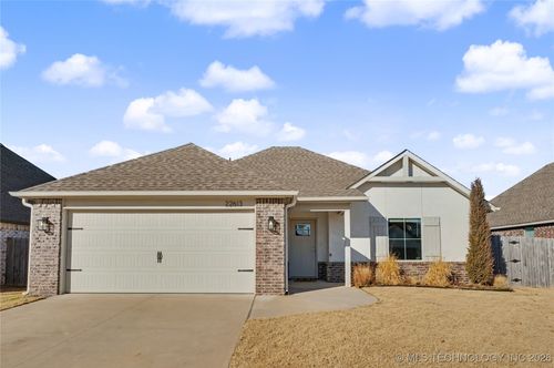 22613 102nd St, Broken Arrow, OK, 74014 | Card Image