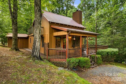 180 Grace Way, Green Mountain, NC, 28740-6239 | Card Image