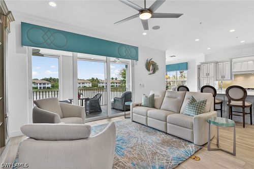 202-8062 Signature Club Circle, NAPLES, FL, 34113 | Card Image