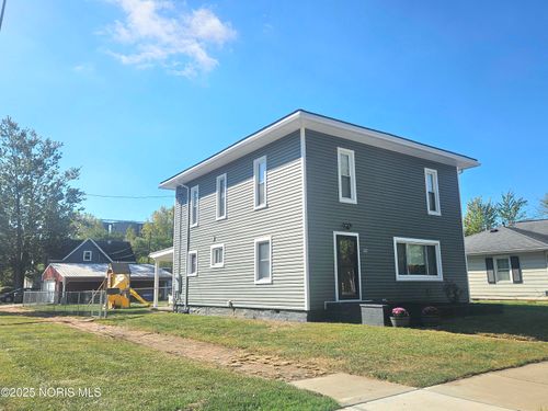 227 E Broadway Street, North Baltimore, OH, 45872 | Card Image