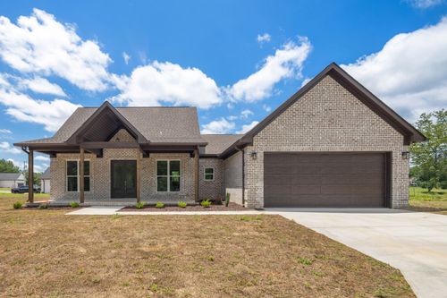 373 Old Power House Rd, Lawrenceburg, TN, 38464-6481 | Card Image