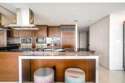 apt-4204-495 Brickell Ave, Miami, FL, 33131-2864 | Card Image