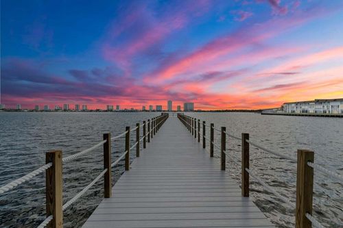 101-3040 Lake Shore Dr, Riviera Beach, FL, 33404-4662 | Card Image