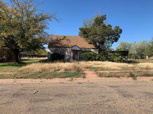 817 Miller Ave, Spur, TX, 79370-2029 | Card Image