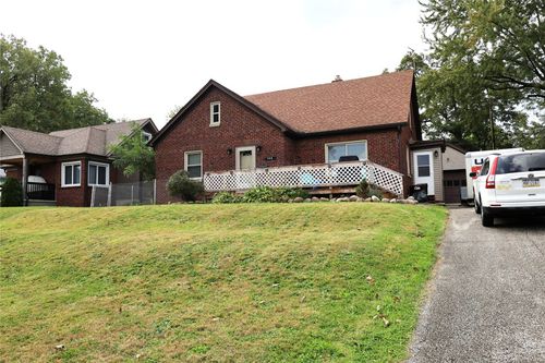 144 Parkway Dr, Erie, PA, 16511-1046 | Card Image