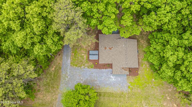 2396 Putnam Glendon Rd, House other with 3 bedrooms, 2 bathrooms and 2 parking in Carthage NC | Image 33