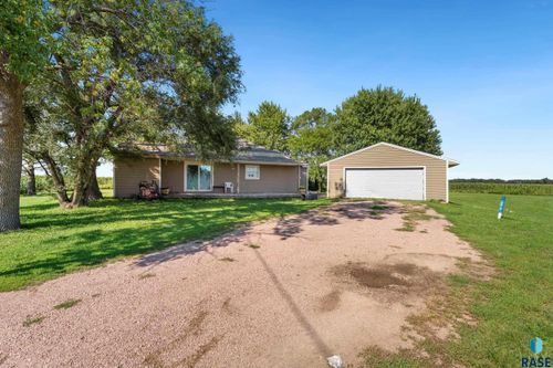 47424 258th St, Renner, SD, 57055 | Card Image