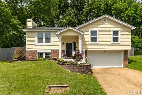 468 Talbert Ct, Ballwin, MO, 63021-6329 | Card Image
