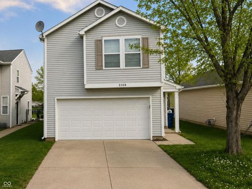 2708 Redland Ln, Indianapolis, IN, 46217-7136 | Card Image