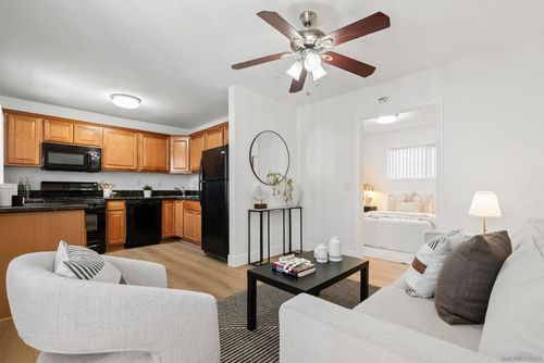 20-4654 33rd St, San Diego, CA, 92116-3322 | Card Image