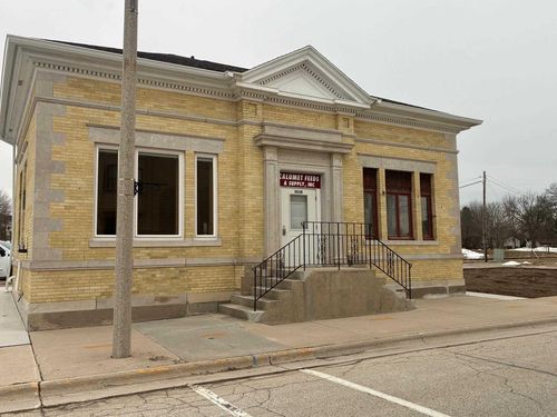 2038 Railroad Street, New Holstein, WI, 53061 | Card Image