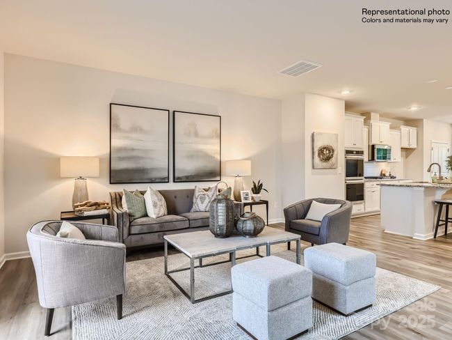 Living Room | Image 12