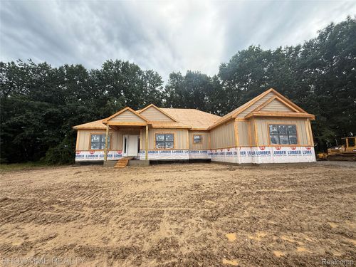 4095 Metamora Rdg, Metamora, MI, 48455-9137 | Card Image