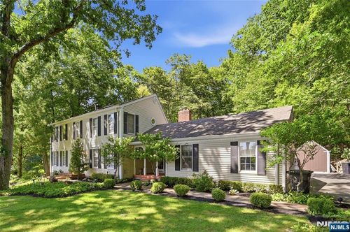 111 Kitchell Lake Dr, West Milford, NJ, 07480-4403 | Card Image