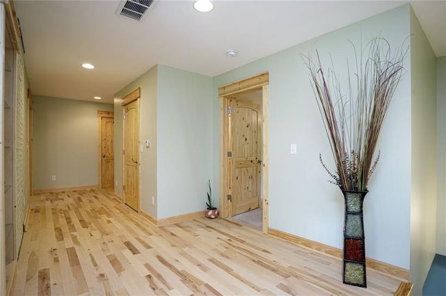 4075 Fincher Dr, House other with 3 bedrooms, 2 bathrooms and null parking in Gainesville GA | Image 9