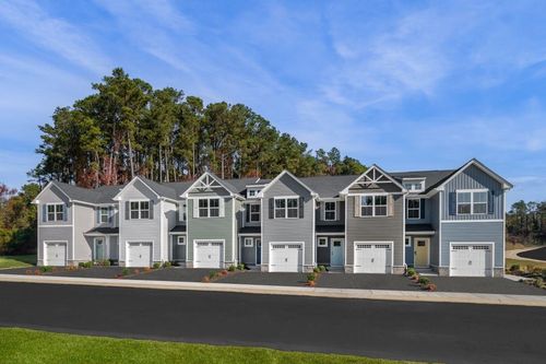 102F Scotch Pine Way, Staunton, VA, 24401 | Card Image