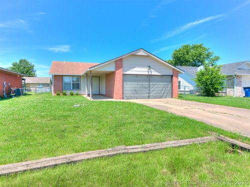 9914 N 44th East Ave, Sperry, OK, 74073-4500 | Card Image