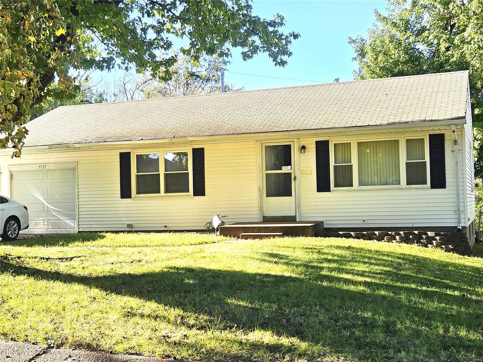 Darnell Pl, Saint Louis, MO 63136