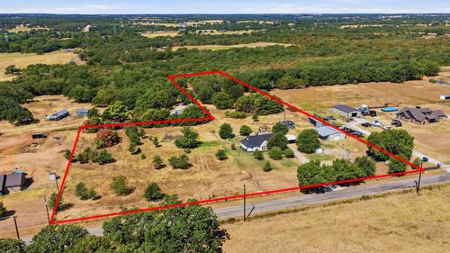 1870 Ross Ln, Springtown, TX, 76082-5662 | Card Image