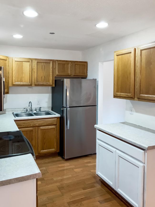 5440 Three Points Blvd - Kitchen | Image 7