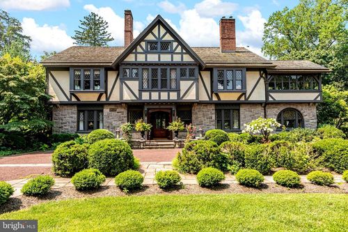 82 Library Pl, Princeton, NJ, 08540-3016 | Card Image