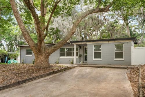 107 E Lauren Ct, FERN PARK, FL, 32730-2217 | Card Image