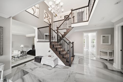 179 Ellis Ave, Nobleton, ON, L0G1N0 | Card Image