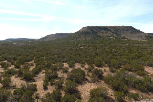 01 Warhorse Ranch, Robert Lee, TX, 76945 | Card Image
