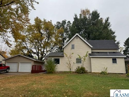 510 E Willis St, Elmore, MN, 56027-3426 | Card Image