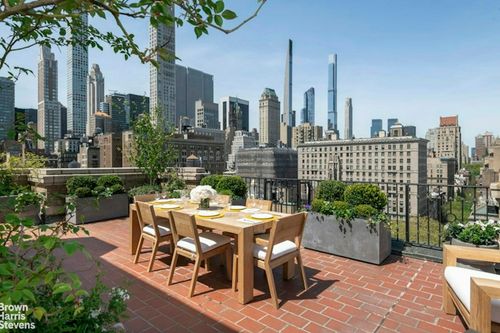 phs11c-133 E 64th Street, New York City, NY, 10021 | Card Image