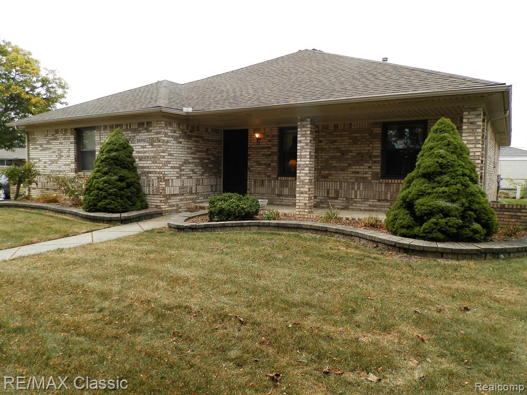Kensington Ave, Sterling Heights, MI 48312